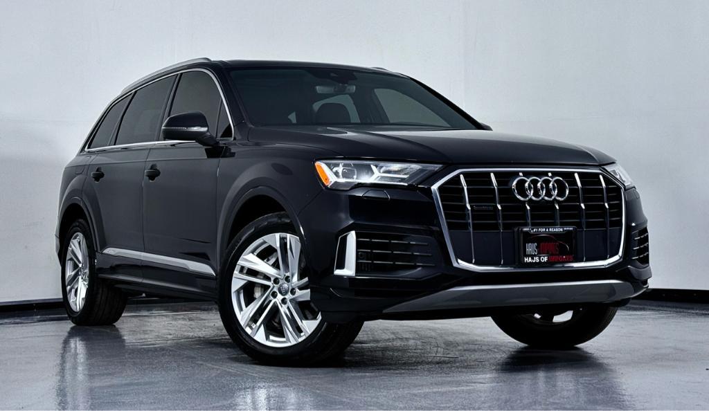 used 2020 Audi Q7 car, priced at $26,900