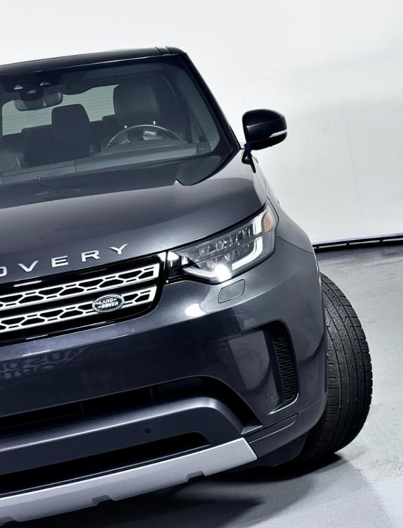 used 2020 Land Rover Discovery car, priced at $25,900