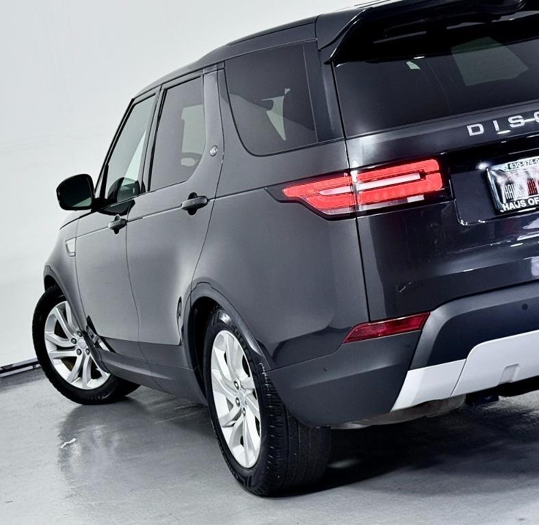 used 2020 Land Rover Discovery car, priced at $25,900