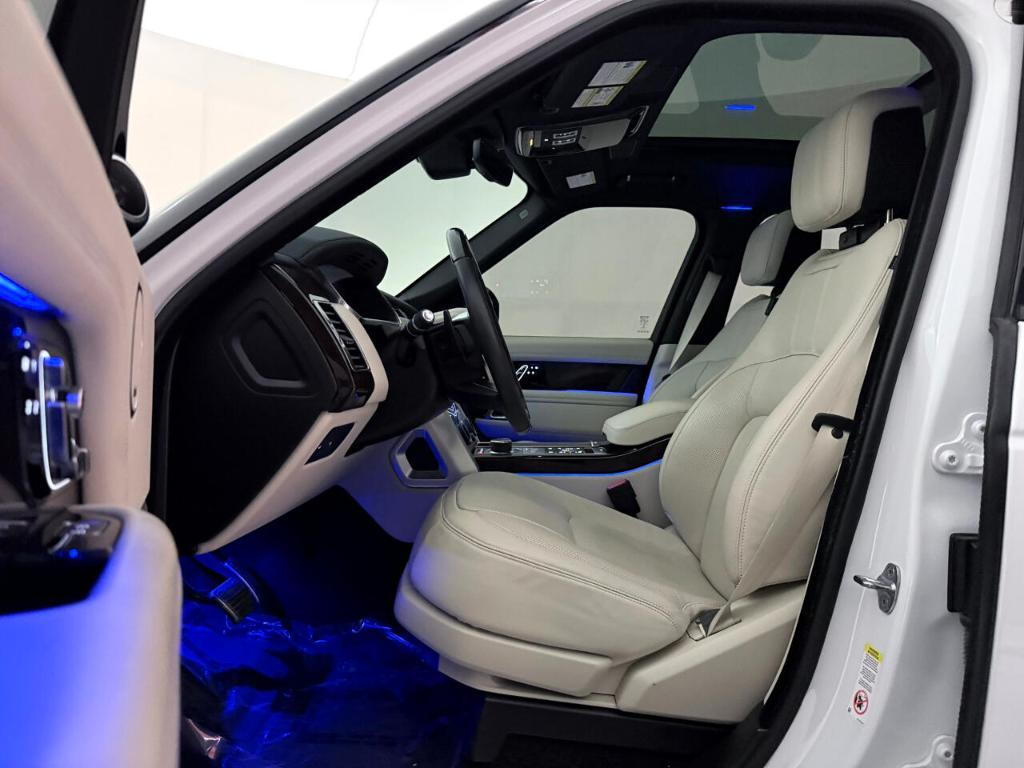 used 2021 Land Rover Range Rover car, priced at $45,900