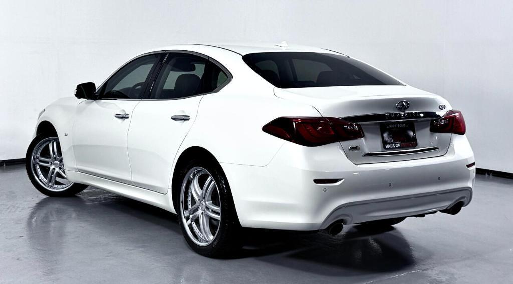 used 2018 INFINITI Q70 car, priced at $16,500