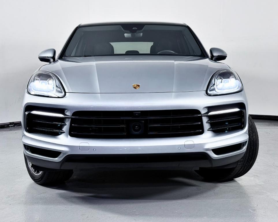 used 2022 Porsche Cayenne car, priced at $59,800