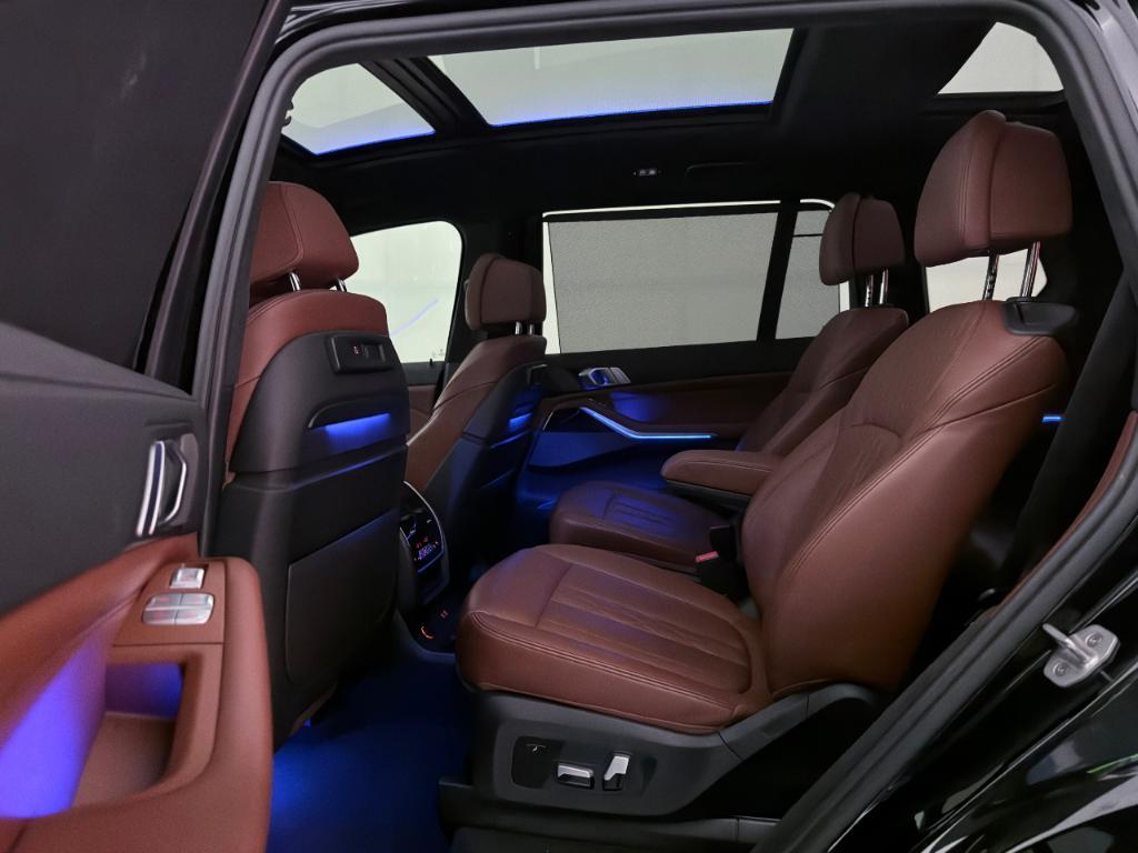 used 2021 BMW X7 car, priced at $44,500