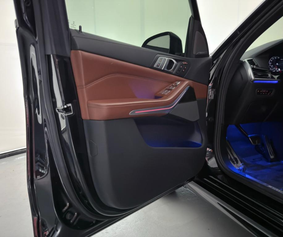 used 2021 BMW X7 car, priced at $44,500