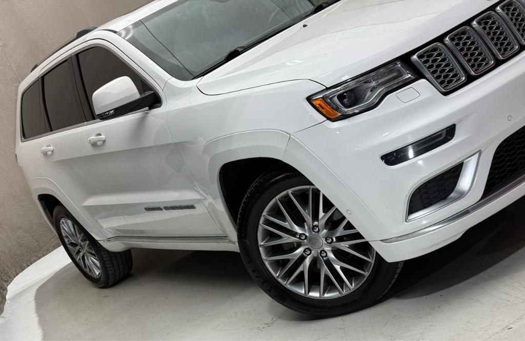 used 2017 Jeep Grand Cherokee car, priced at $19,400