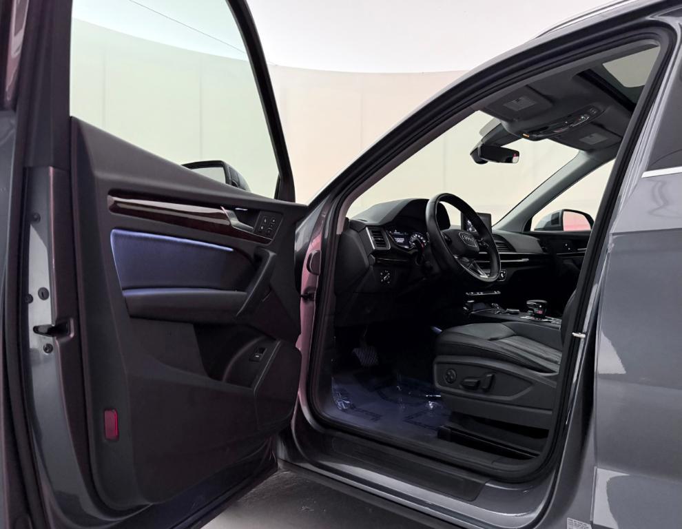 used 2019 Audi Q5 car, priced at $18,300