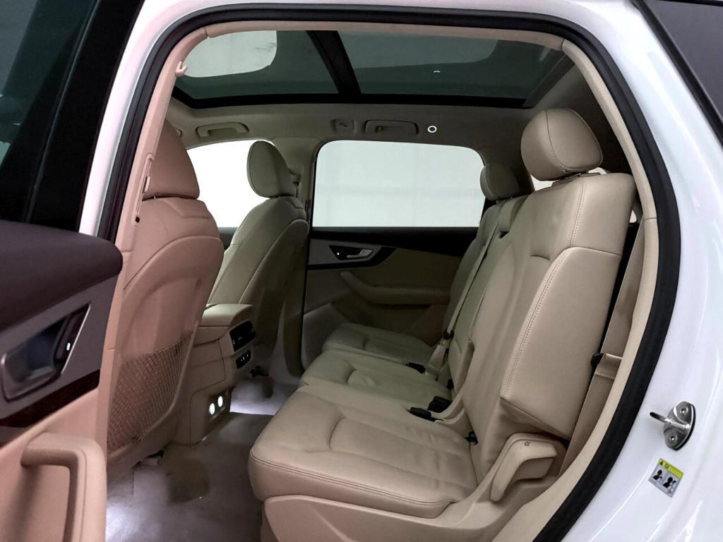 used 2019 Audi Q7 car, priced at $21,600