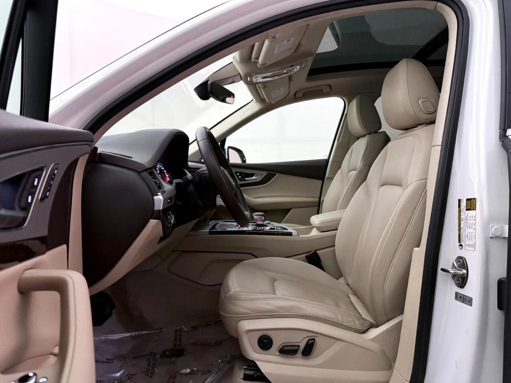 used 2019 Audi Q7 car, priced at $21,600