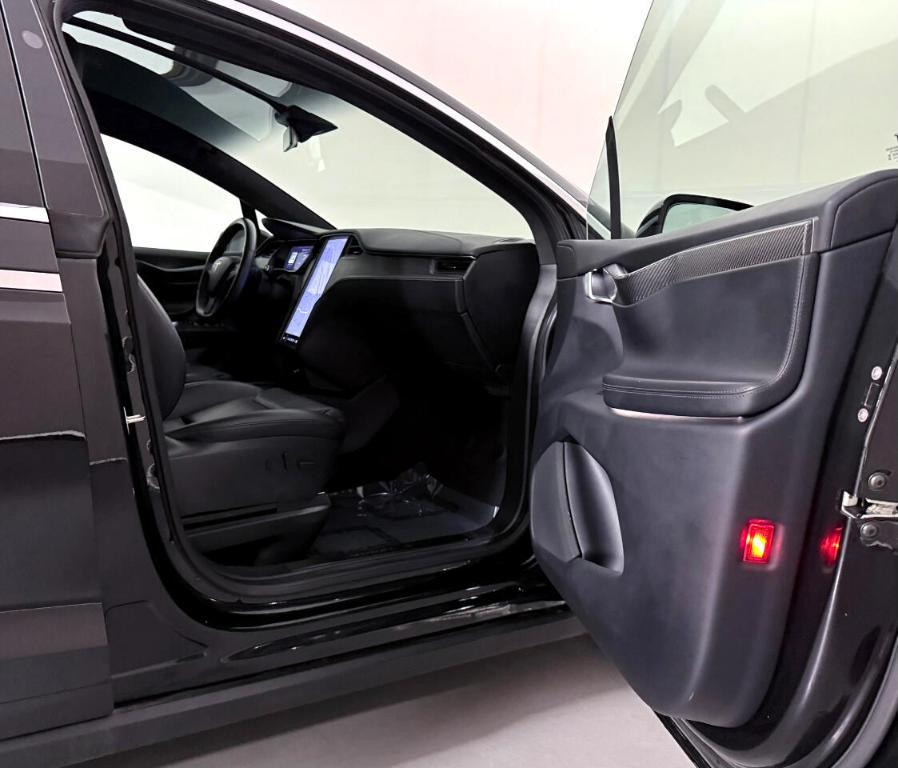 used 2020 Tesla Model X car, priced at $39,800