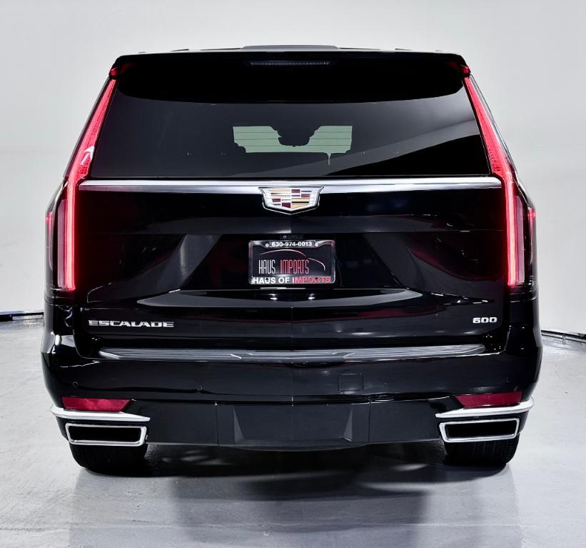 used 2022 Cadillac Escalade ESV car, priced at $66,900