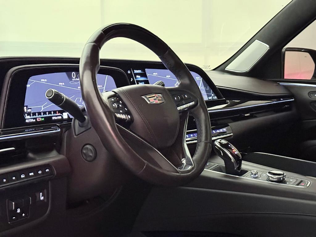 used 2022 Cadillac Escalade ESV car, priced at $66,900