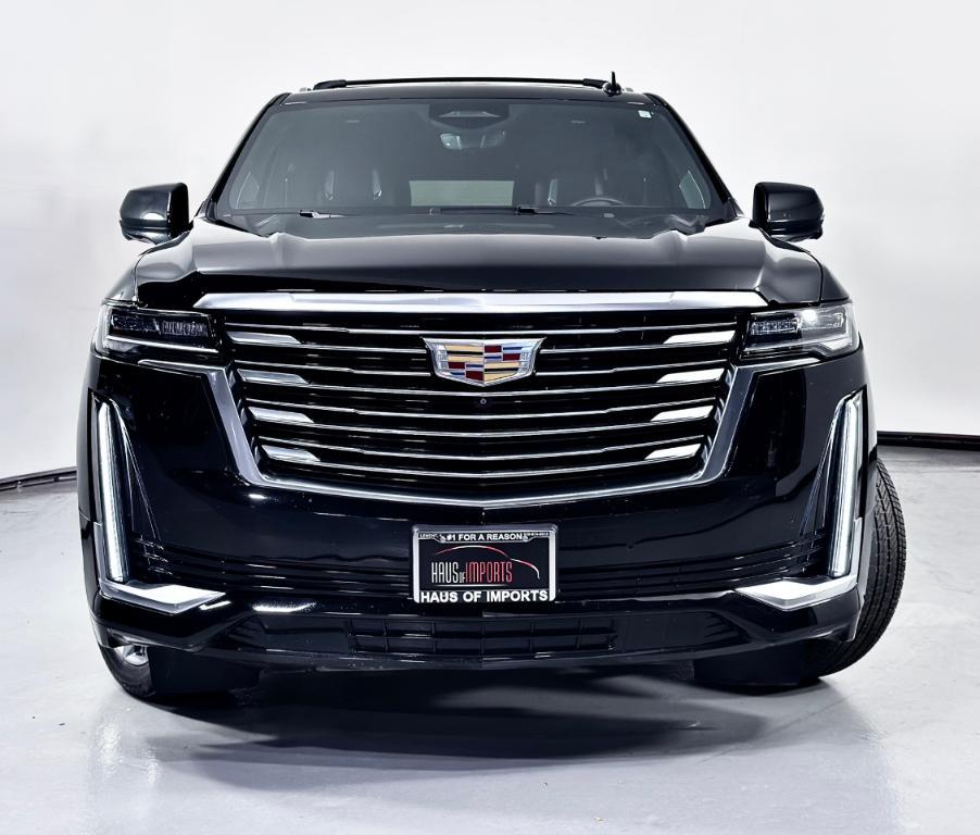 used 2022 Cadillac Escalade ESV car, priced at $66,900
