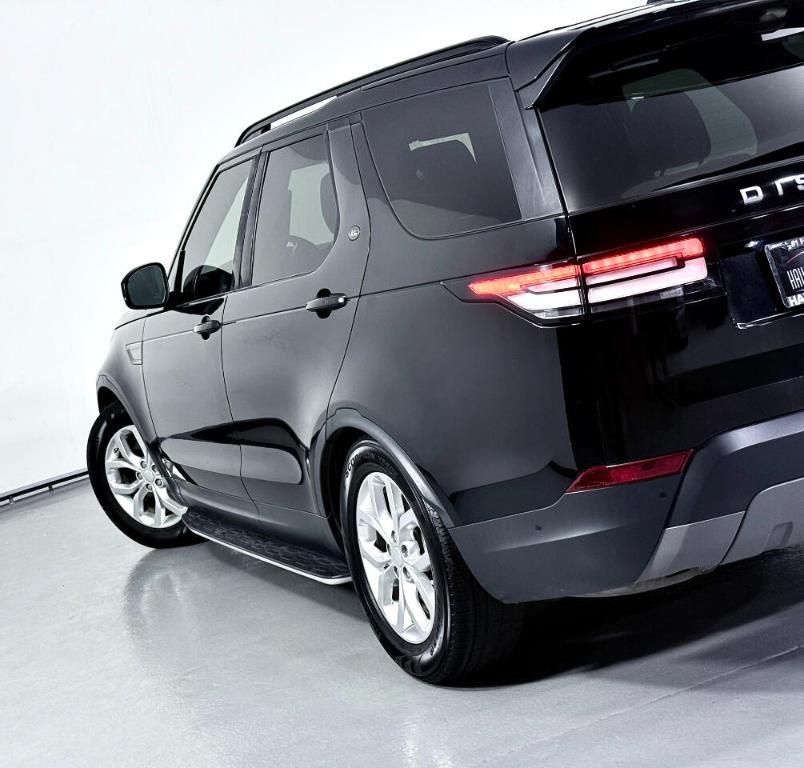 used 2019 Land Rover Discovery car, priced at $18,700