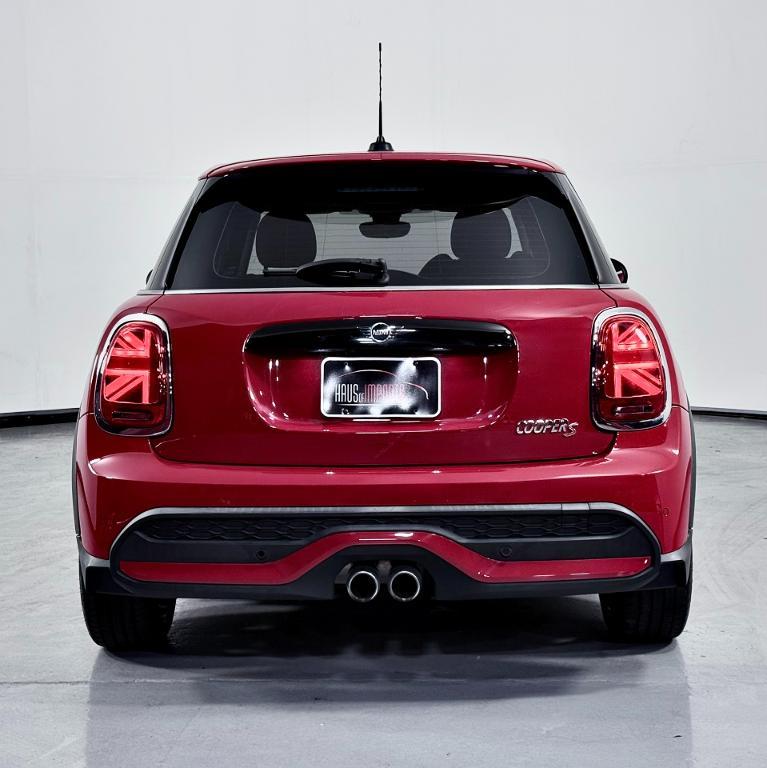 used 2022 MINI Hardtop car, priced at $20,900