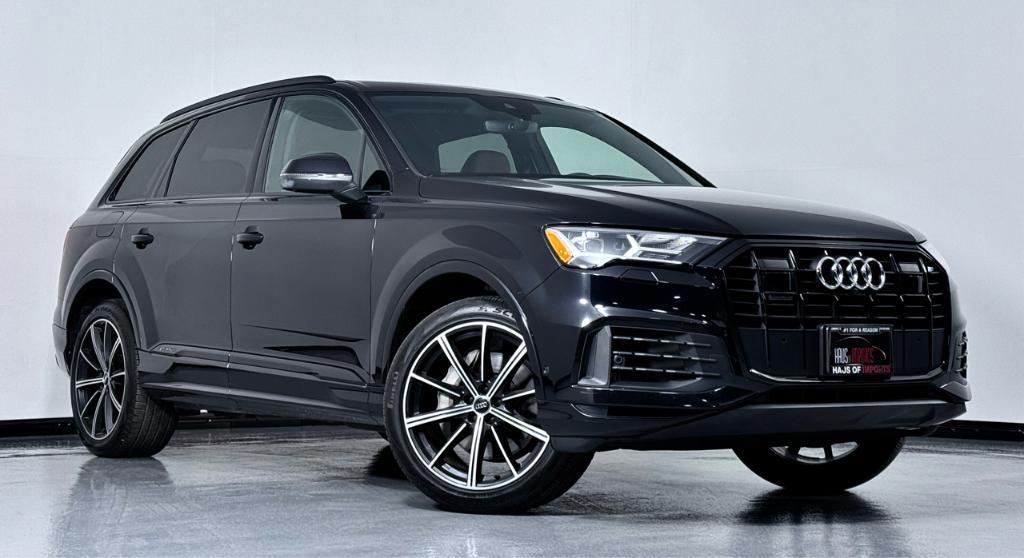 used 2020 Audi Q7 car, priced at $32,900