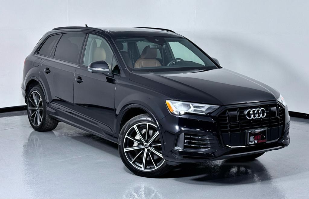 used 2020 Audi Q7 car, priced at $32,900