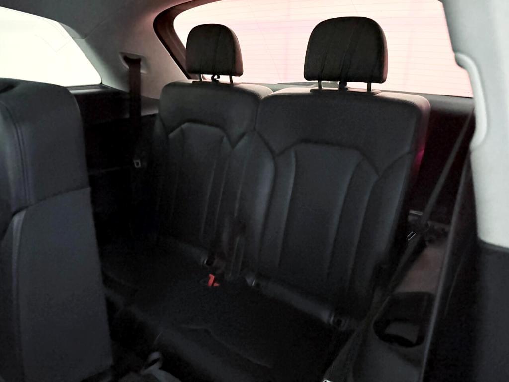 used 2019 Audi Q7 car, priced at $19,800