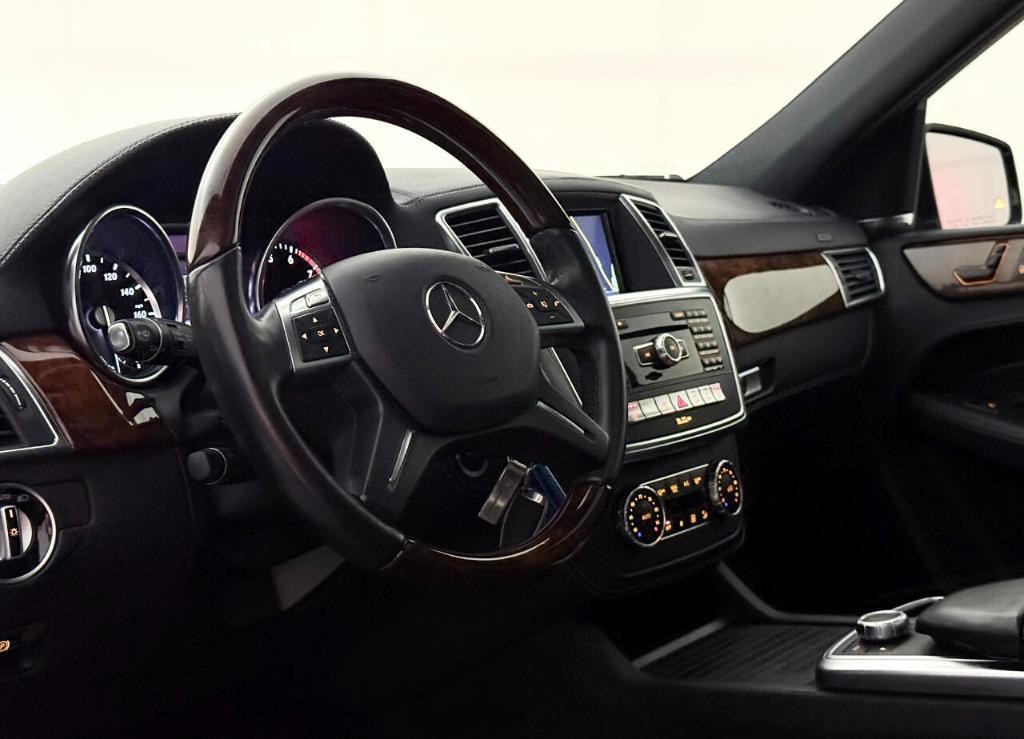used 2013 Mercedes-Benz M-Class car, priced at $14,900