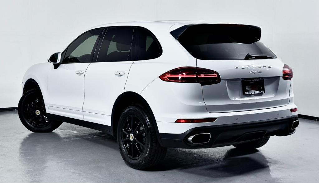 used 2018 Porsche Cayenne car, priced at $28,900