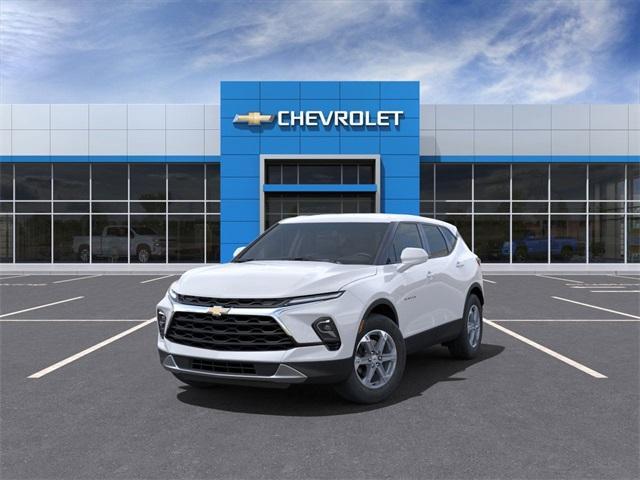 new 2025 Chevrolet Blazer car