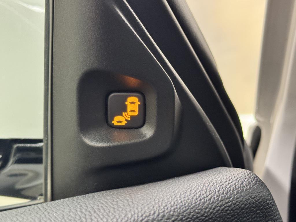 used 2023 Acura MDX car, priced at $42,000