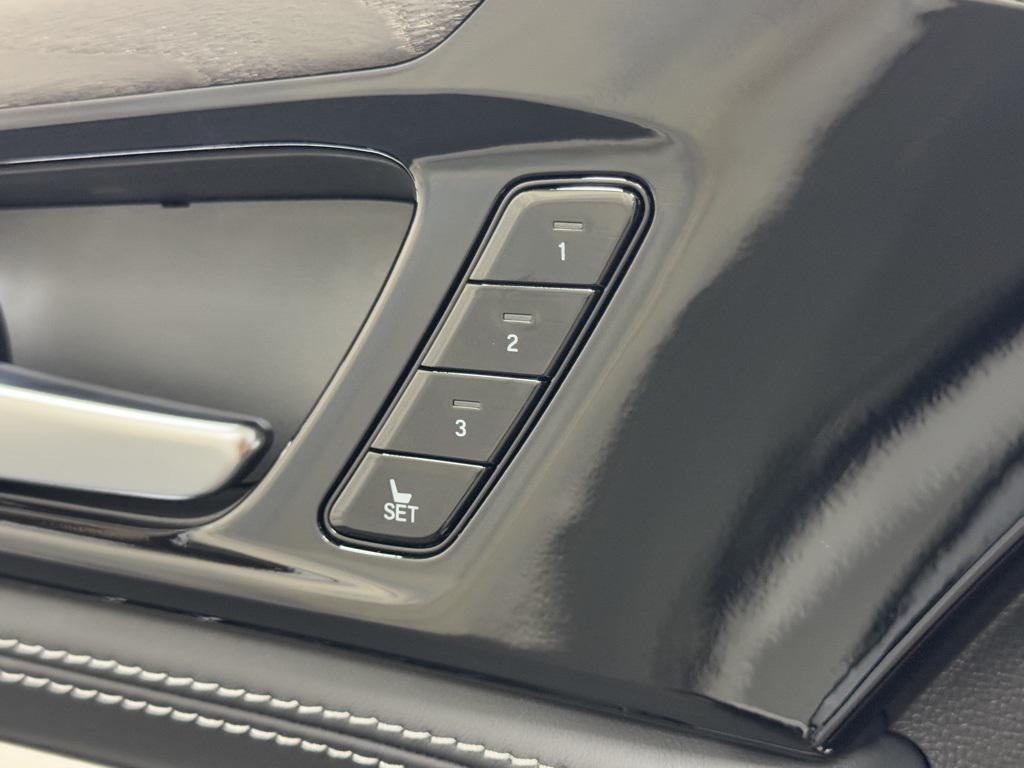 used 2023 Acura MDX car, priced at $43,500