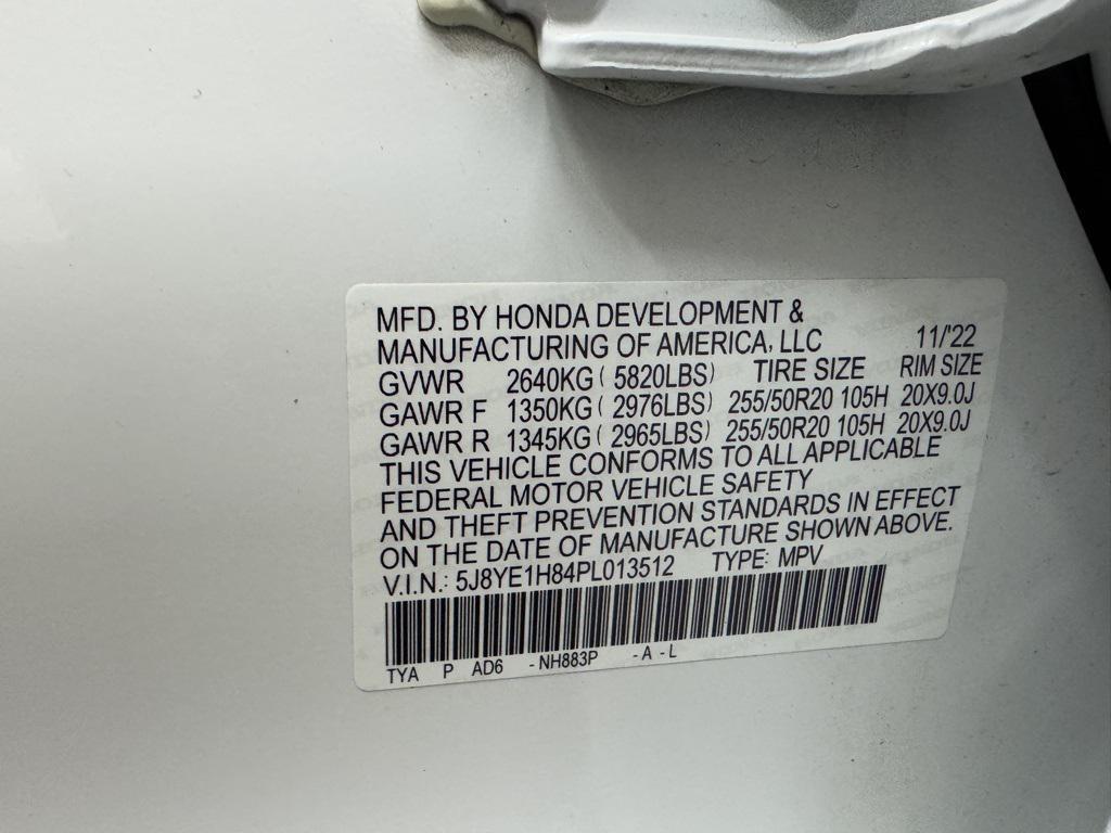 used 2023 Acura MDX car, priced at $43,500