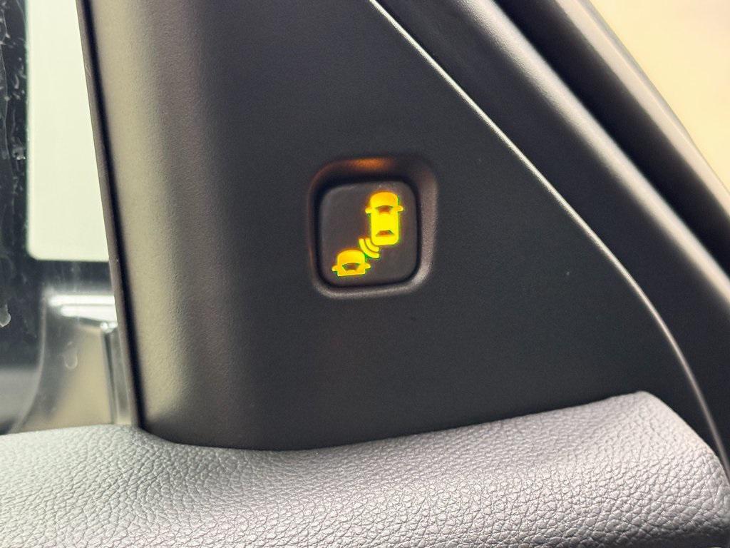 new 2025 Acura RDX car, priced at $49,250