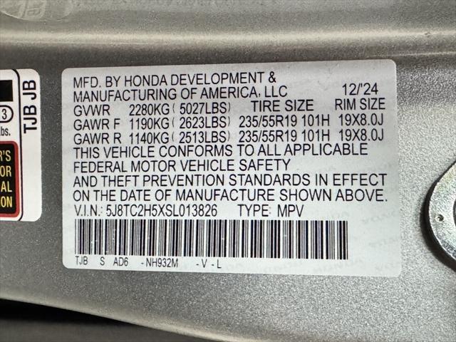 used 2025 Acura RDX car, priced at $45,454