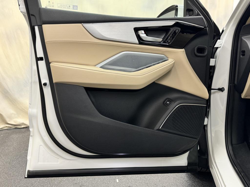 new 2026 Acura MDX car, priced at $61,350