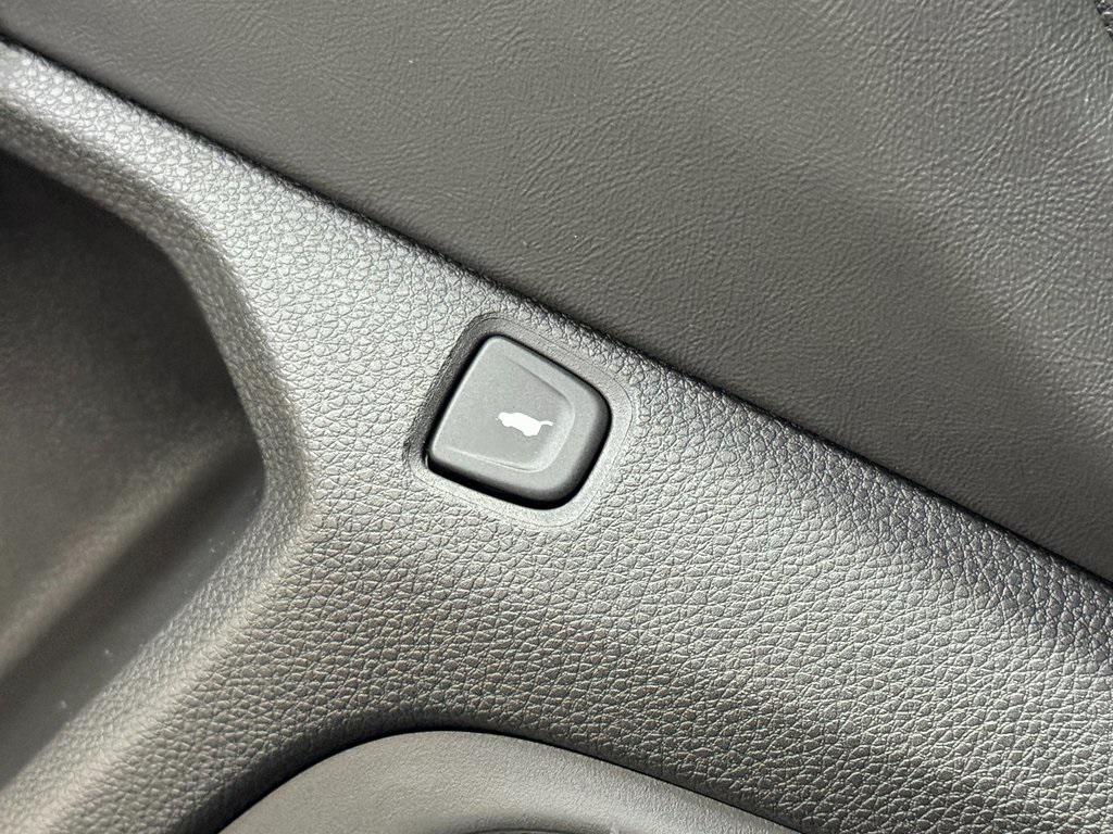 new 2026 Acura RDX car, priced at $52,650