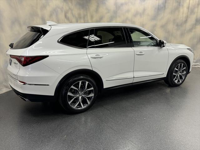 used 2022 Acura MDX car, priced at $41,290