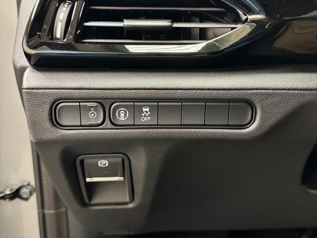 used 2025 Acura MDX car, priced at $51,278