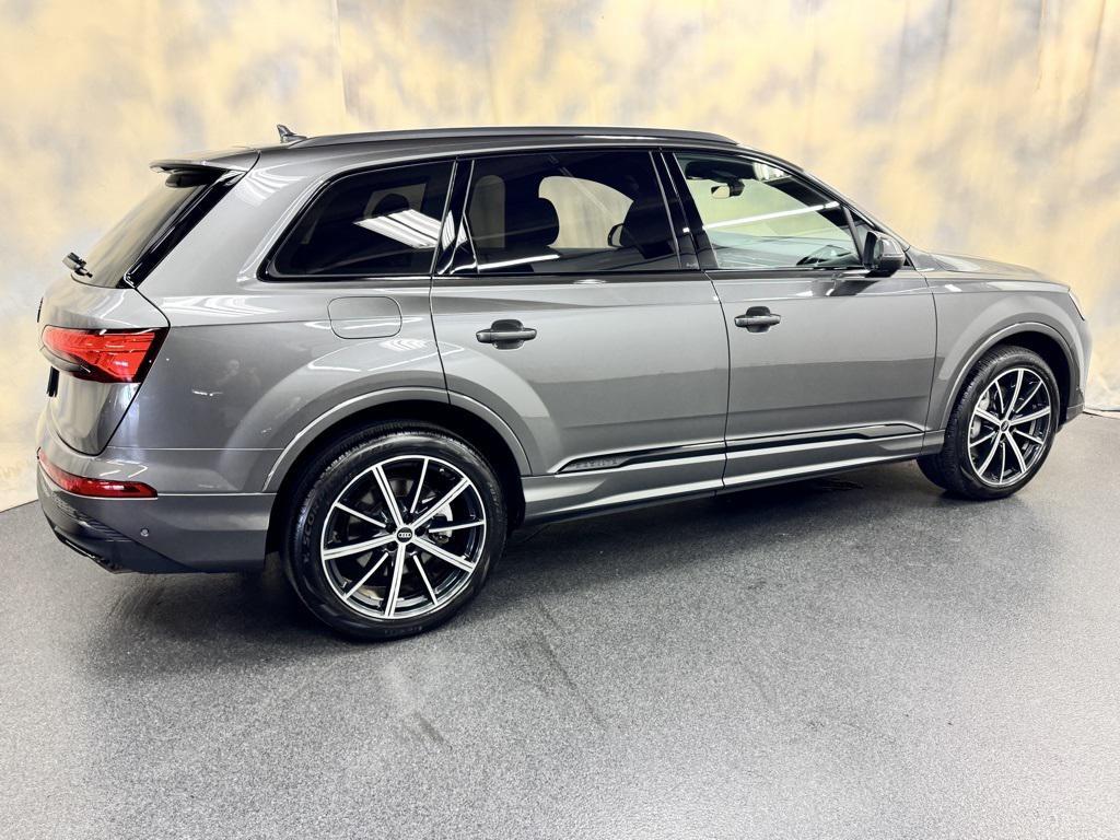 used 2025 Audi Q7 car, priced at $51,000