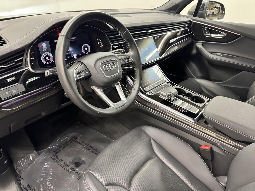 used 2025 Audi Q7 car, priced at $51,000