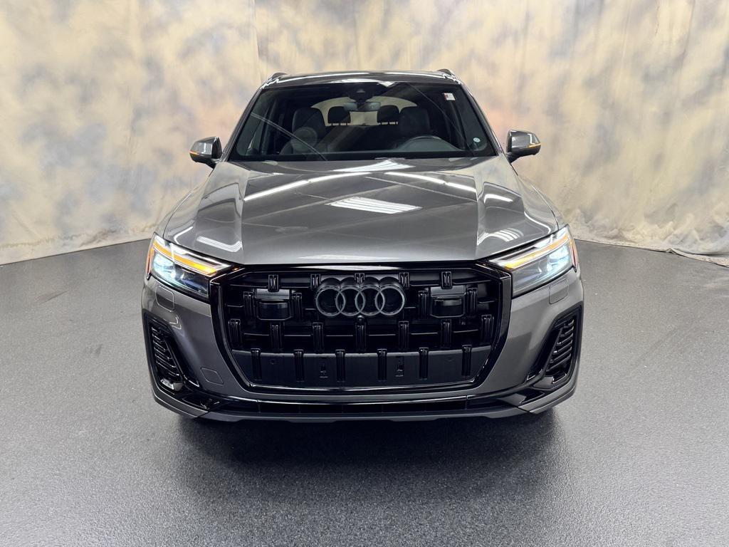 used 2025 Audi Q7 car, priced at $51,000