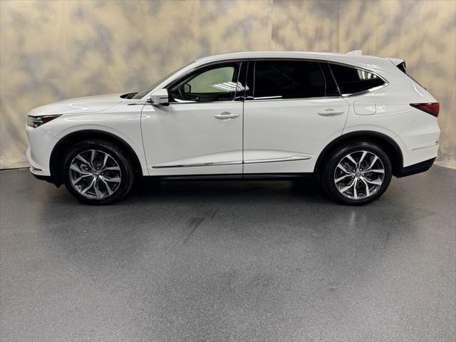 used 2023 Acura MDX car, priced at $43,006