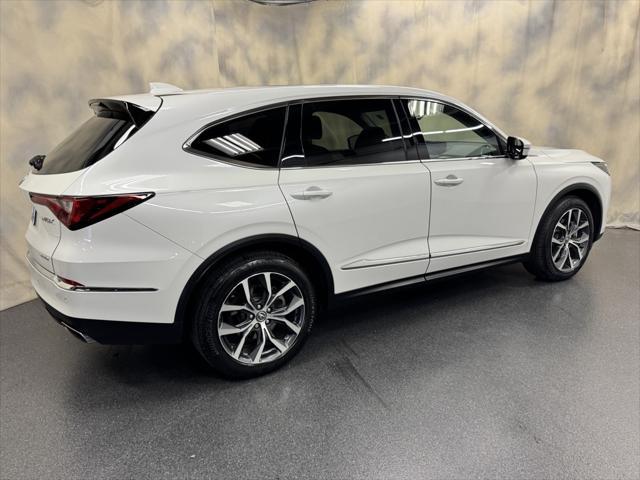 used 2023 Acura MDX car, priced at $43,006