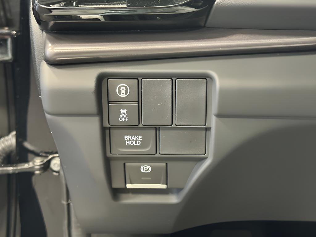 new 2025 Acura RDX car, priced at $46,650