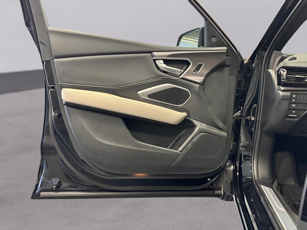 new 2025 Acura RDX car, priced at $46,650