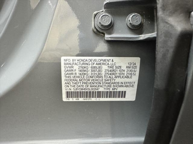 used 2025 Acura MDX car, priced at $70,982