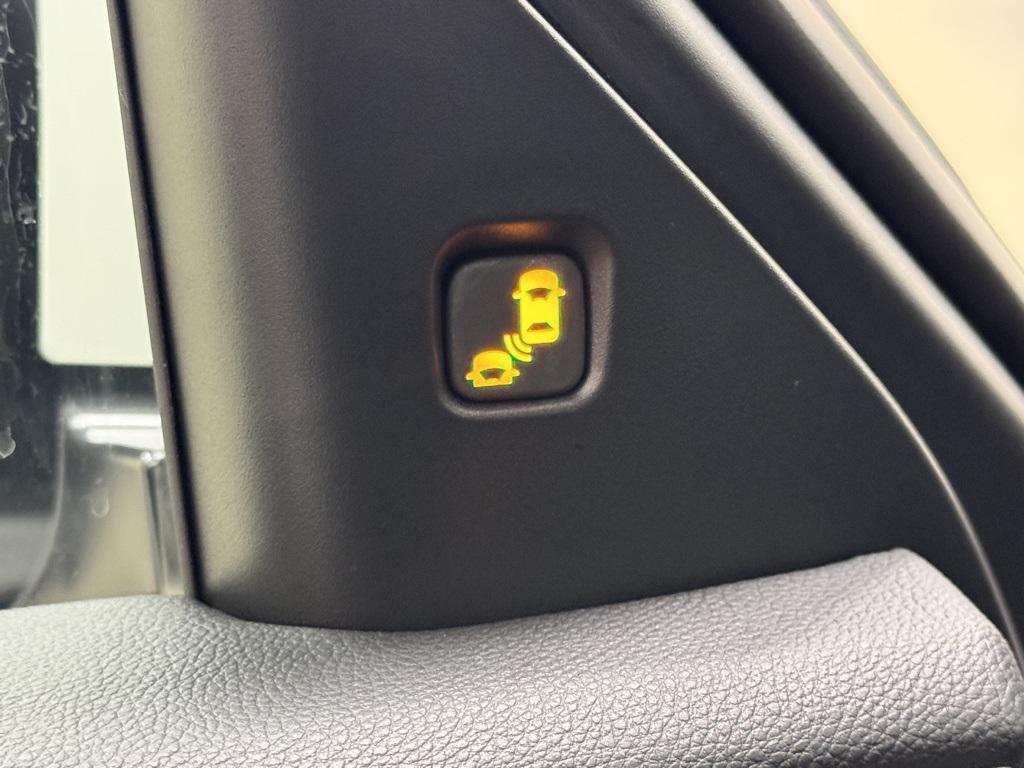 new 2025 Acura RDX car, priced at $49,250