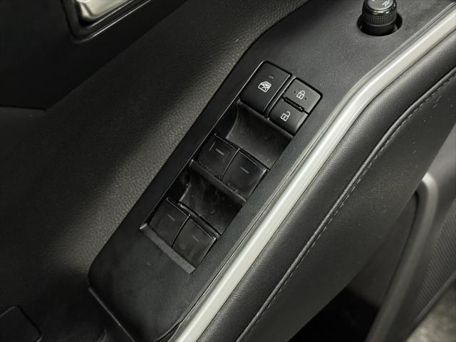 used 2022 Toyota Highlander Hybrid car, priced at $45,990