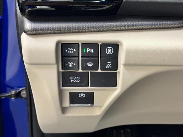 used 2025 Acura RDX car, priced at $49,700
