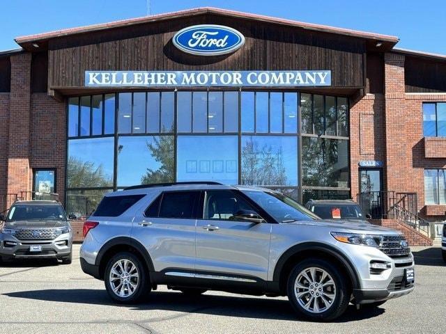 new 2024 Ford Explorer car, priced at $49,999