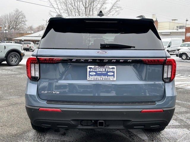 new 2025 Ford Explorer car, priced at $42,105