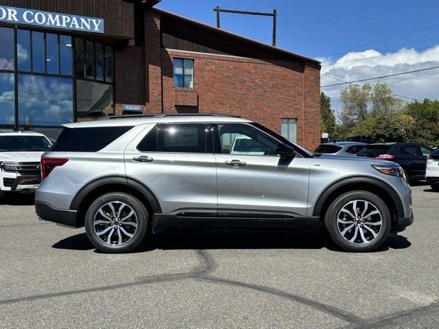 new 2024 Ford Explorer car, priced at $49,983