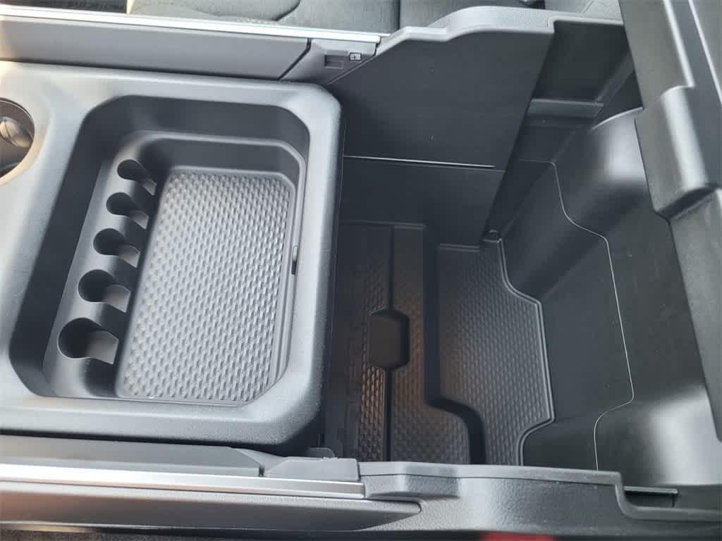 new 2025 Ram 1500 car, priced at $62,305