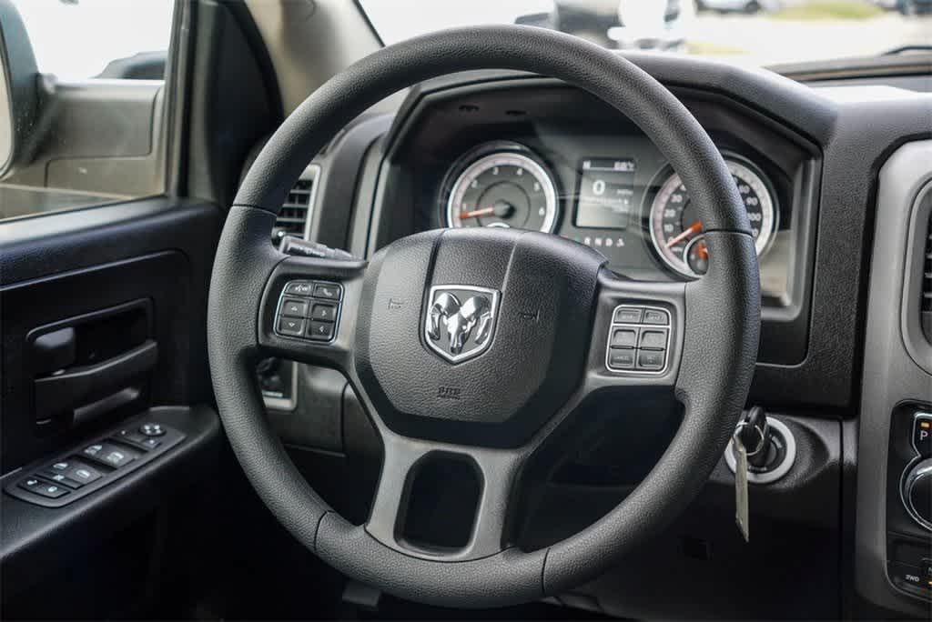 new 2024 Ram 1500 Classic car, priced at $55,425