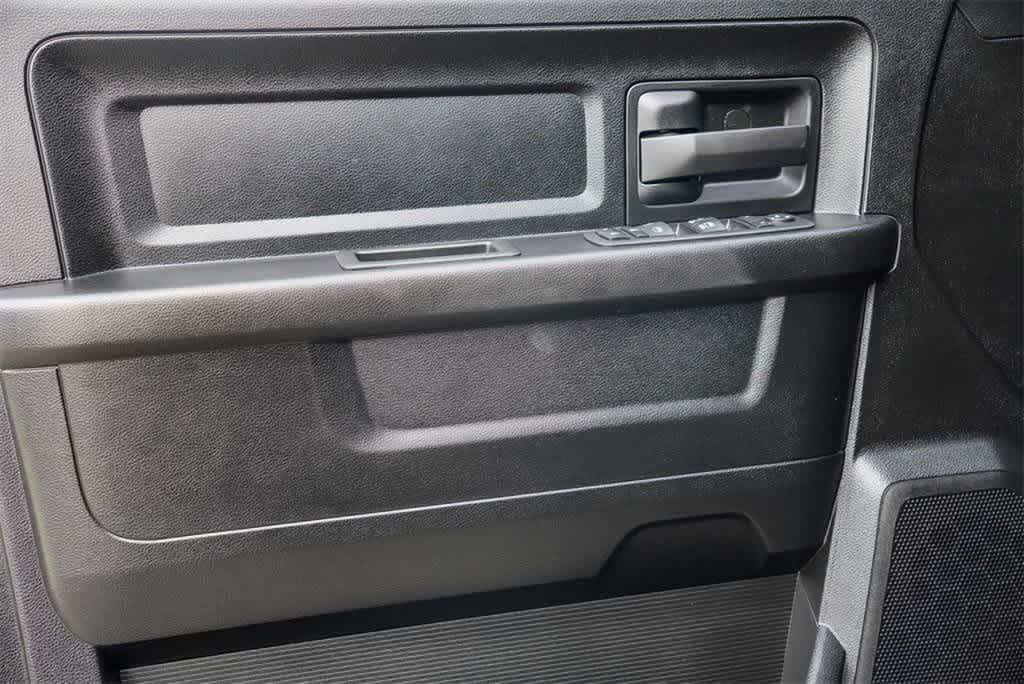 new 2024 Ram 1500 Classic car, priced at $55,425